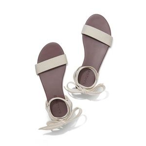 NIB Rothy’s Tie Sandal Size 8